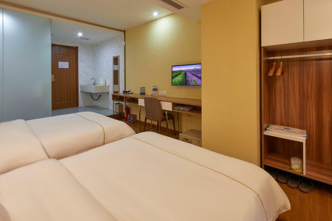 Insail Hotels Airport Road Guangzhou Exterior photo